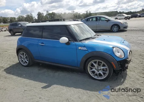 2011 Mini Cooper S из США, поврежденный, VIN WMWSV3C57BTY10792